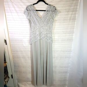 MARINA GRAY BEADED LACE CAP SLEEVE MAXI DRESS, SZ 10